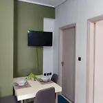 J & M Apartment